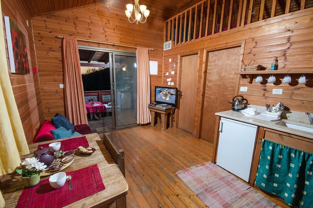 Kadarim Country Cottages Room photo